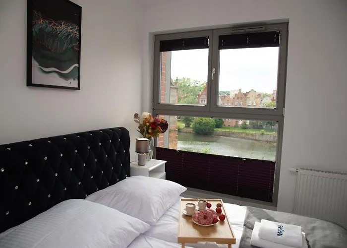 Maya's Flats & 55 - Grano Pszenn