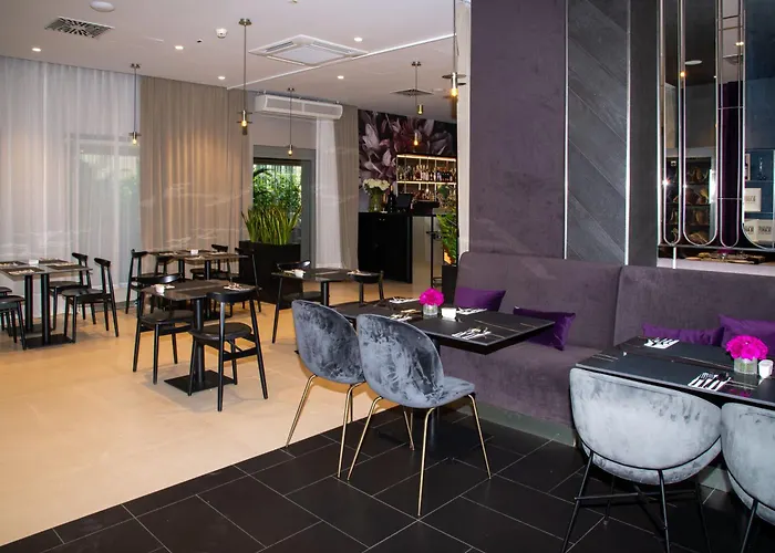 Maya's Flats & 55 - Grano Pszenn