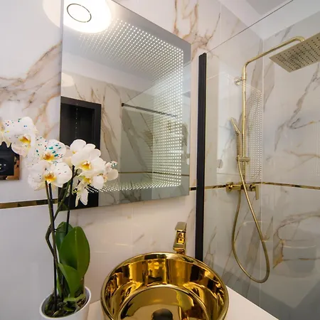 Apartment Maya's Flats & 55 - Grano Pszenn *